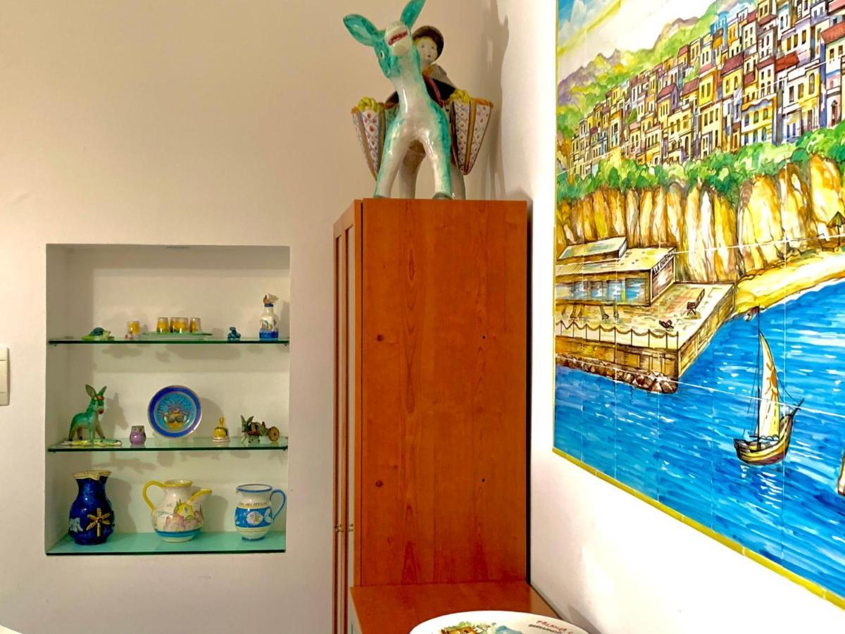 La Finestra Sul Duomo, Amalfi Coast Apartment Vietri Bagian luar foto
