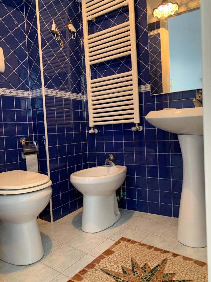 La Finestra Sul Duomo, Amalfi Coast Apartment Vietri Bagian luar foto