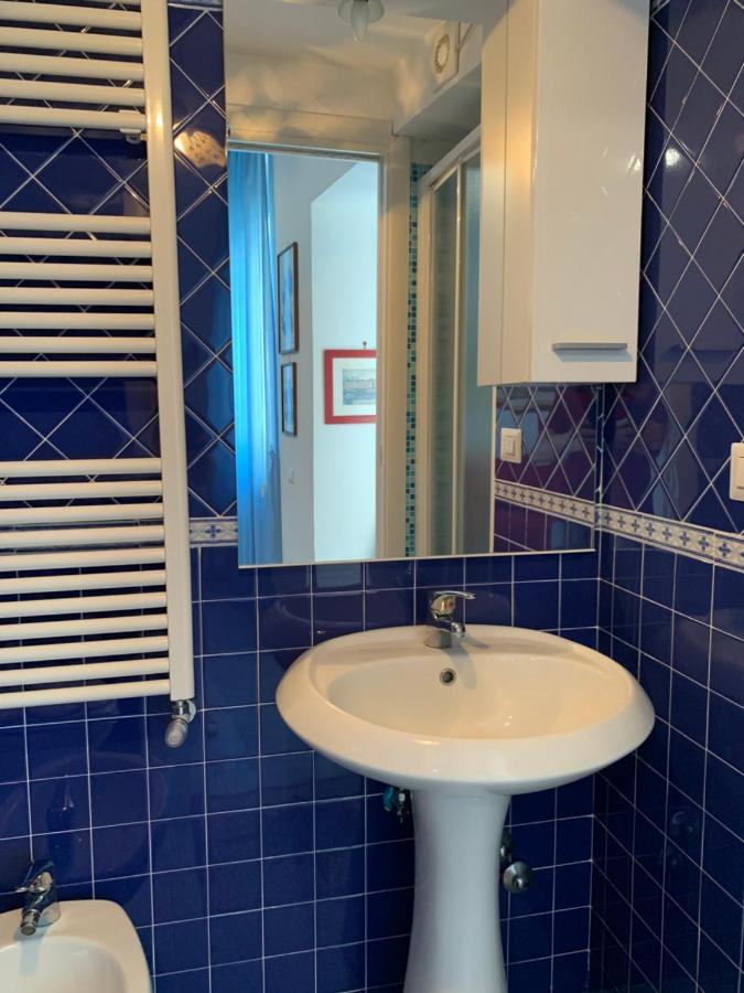 La Finestra Sul Duomo, Amalfi Coast Apartment Vietri Bagian luar foto