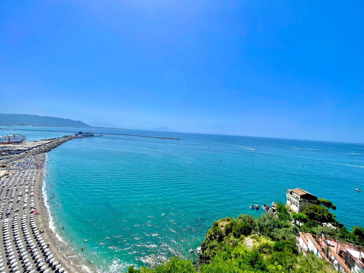 La Finestra Sul Duomo, Amalfi Coast Apartment Vietri Bagian luar foto