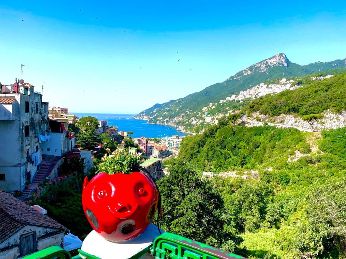 La Finestra Sul Duomo, Amalfi Coast Apartment Vietri Bagian luar foto