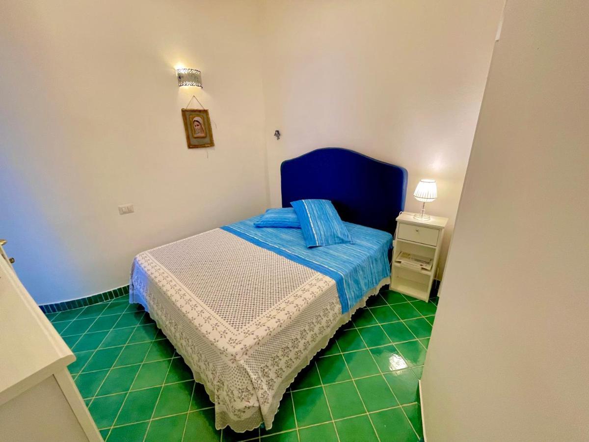 La Finestra Sul Duomo, Amalfi Coast Apartment Vietri Bagian luar foto